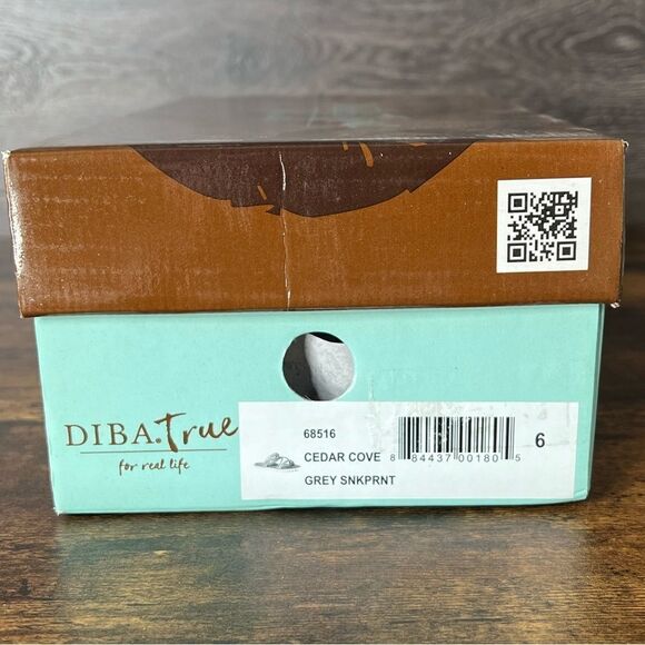 Diba True Cedar Cove Leather Strappy Slide Sandals in Gray Snakes, Size 6. New! - Picture 15 of 16